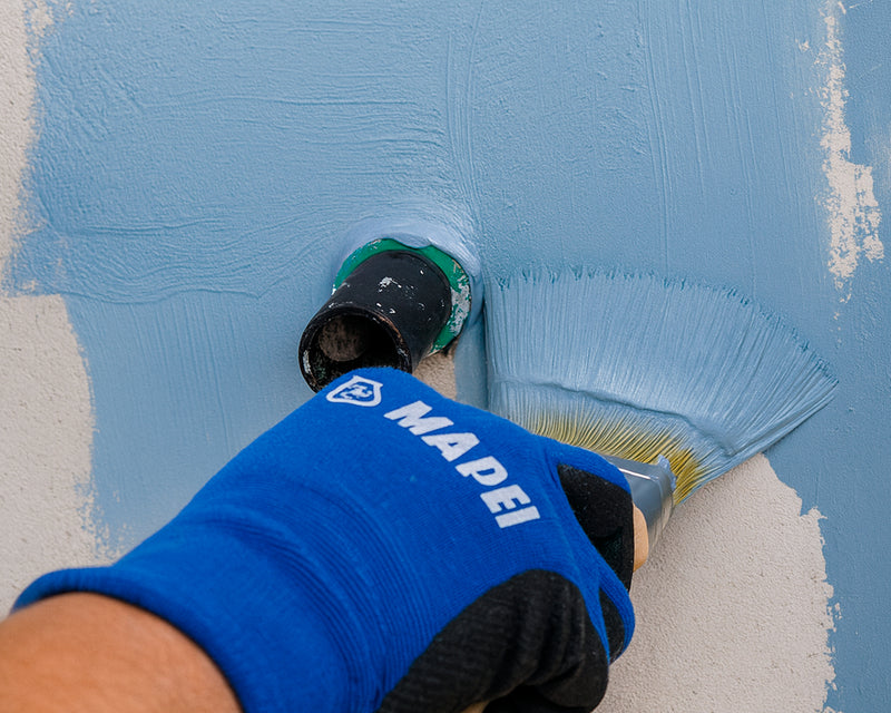 Mapei Mapelastic Aquadefense Waterproofing and Crack Isolation Membrane, Quick-drying, Waterproofing, Anti-fracture and Crack Isolation Membrane, Shower Flooring Underlayment for Residential and Commercial Environments, 1 Gal Pail (01953)