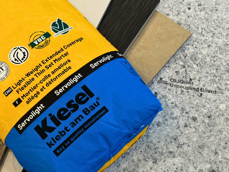 Kiesel Servolight Grey Acrylic Polymer Modified Thinset Mortar 33 lbs Bag Cement-Based Highly Flexible Self-Curring with Extended Coverage for Flooring Underlayment and Ceramic Tiles