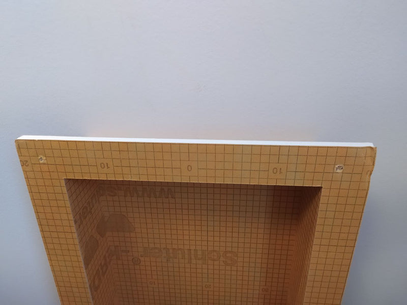 Schluter KERDI-Board-SN: Shower Niche 12 In x 28 In With Shelf (Open Box With Minor Cosmetic Imperfection)